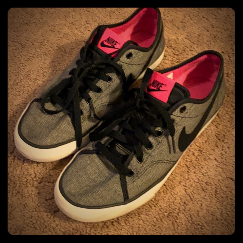COPY - Nike SB check solarsoft canvas sneakers
